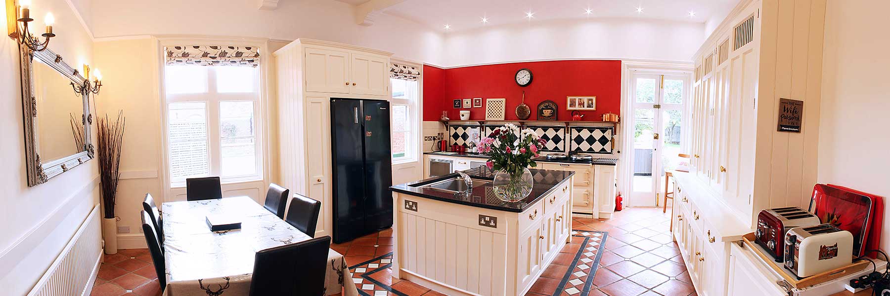 Large Kitchen Area