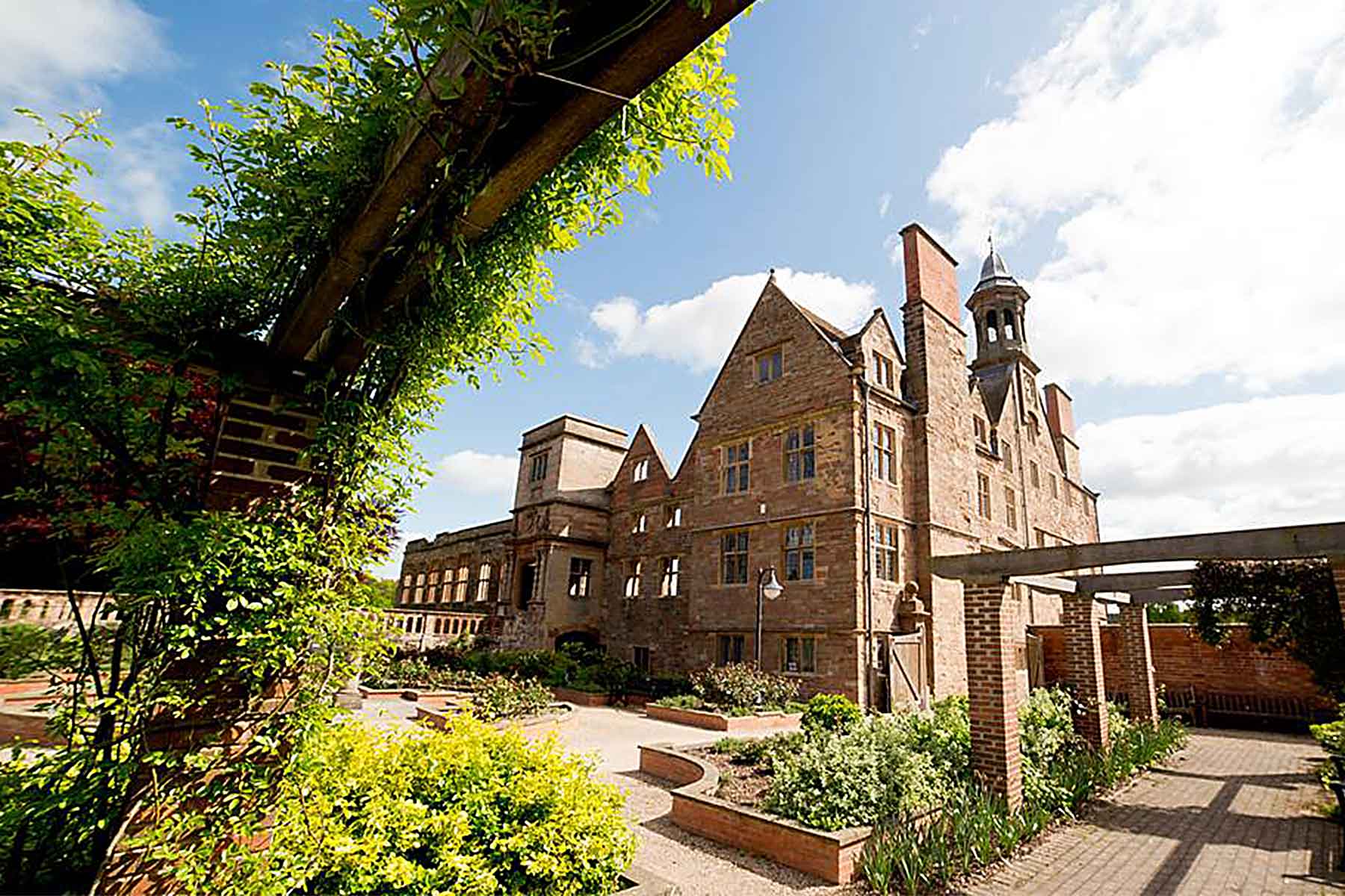 Rufford Abbey Country Park